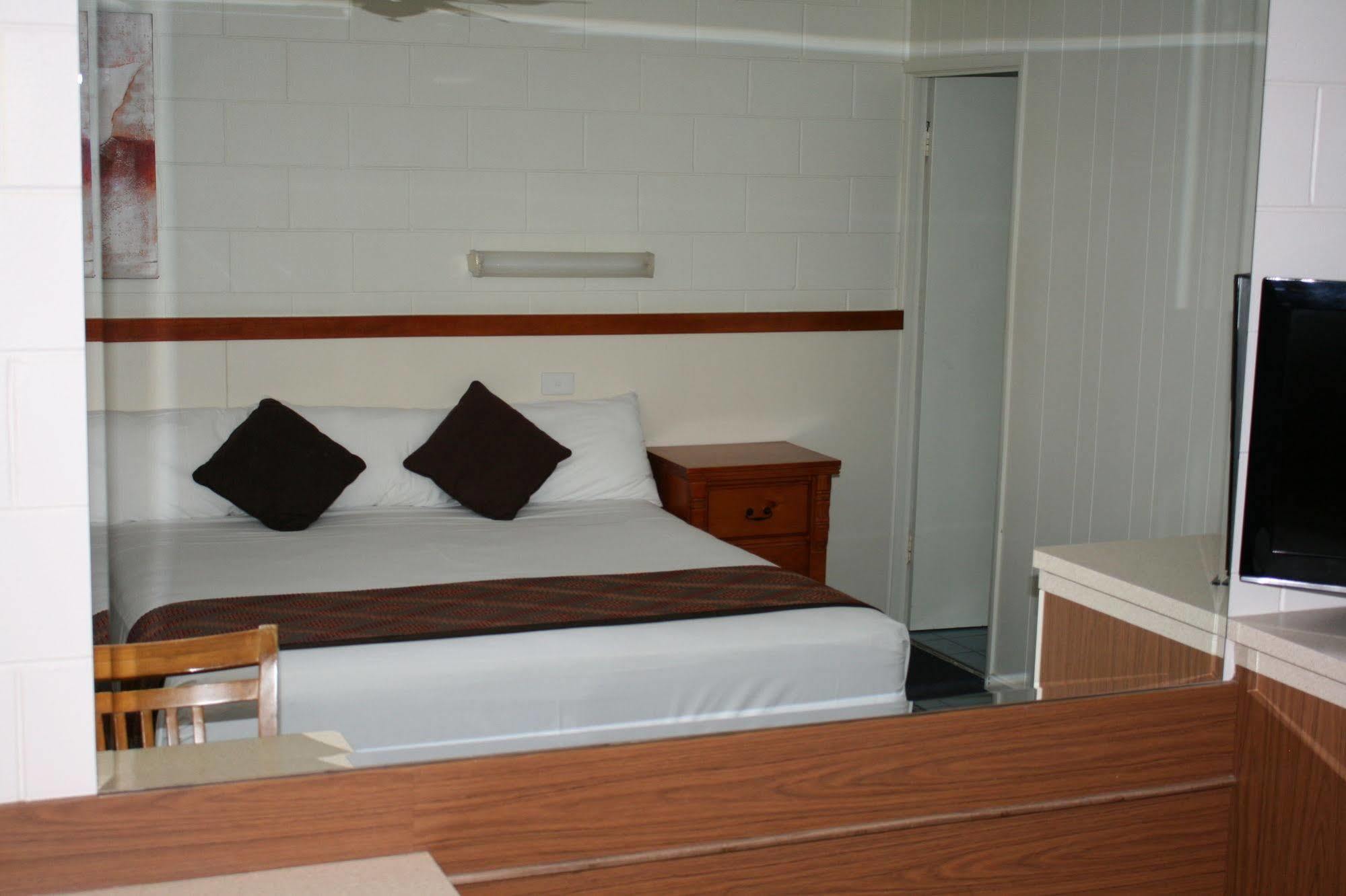 Billabong Lodge Motel Townsville Eksteriør billede